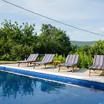 Villa Latica *