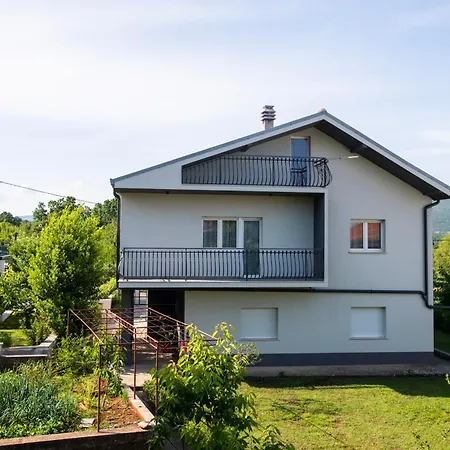 Villa Latica *
